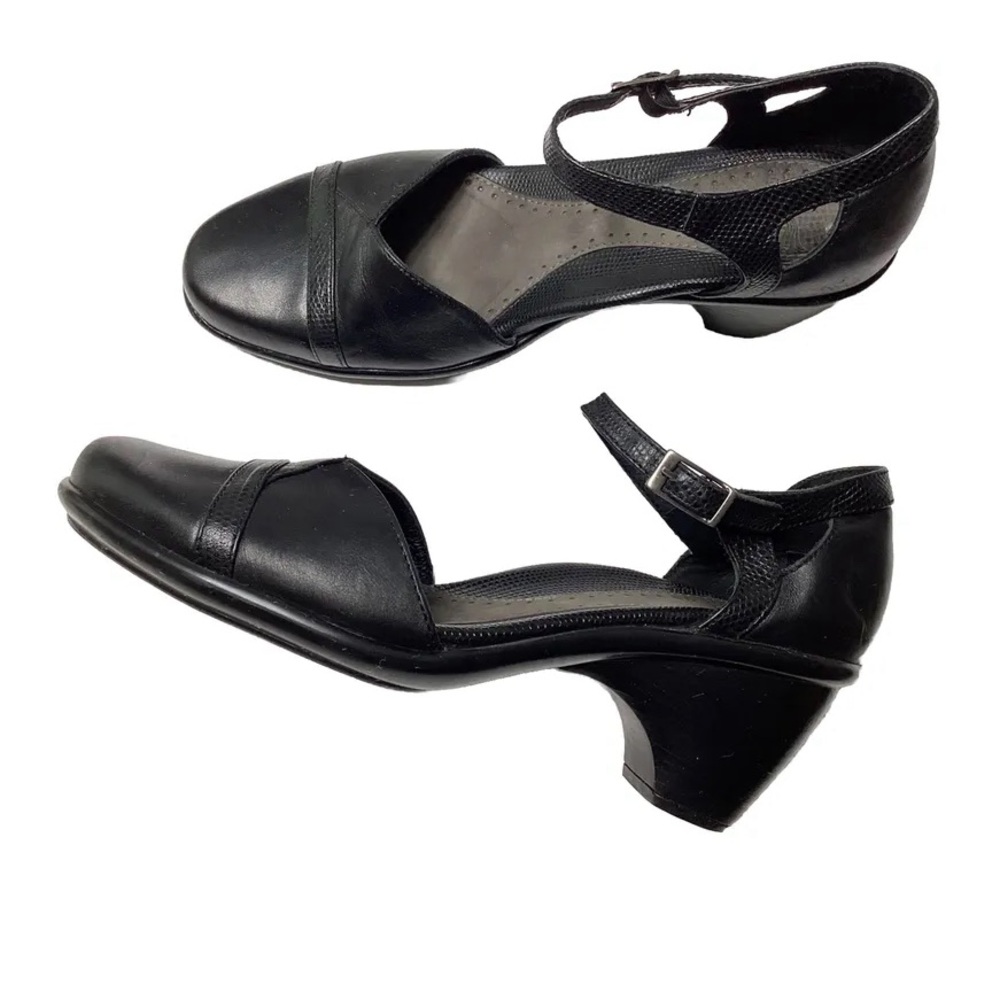 Dansko Ladies 38/ 8 US  Mary Heels Portugal Black Leather
